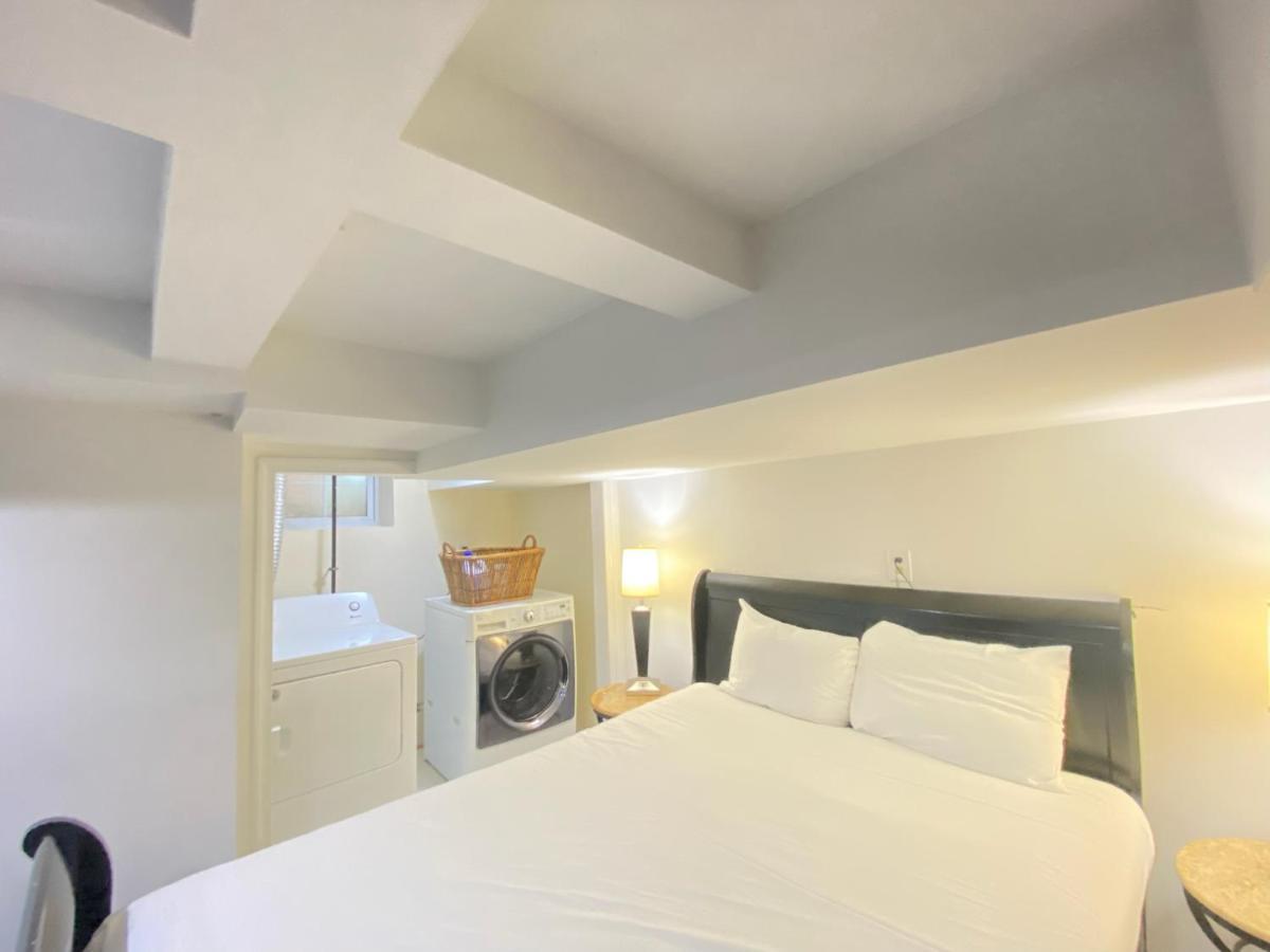 Comfy Basement Home 2 Bdrm1Den 3Queen Beds Вашингтон Экстерьер фото